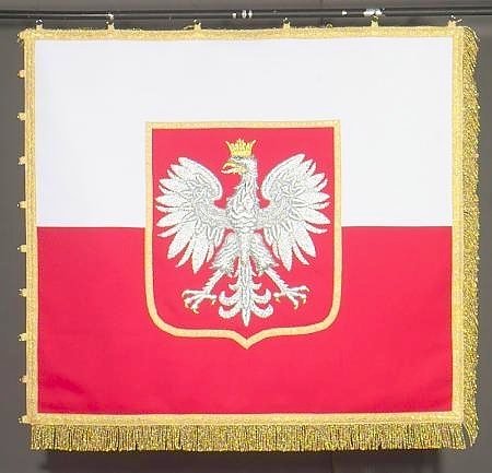 Chor�gwie ko�cielne: Tradycja, symbolika i proces tworzenia