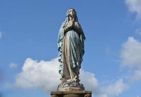 Po co objawienia Matki Bo�ej?