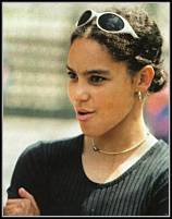 Zas�uchana dziewczna